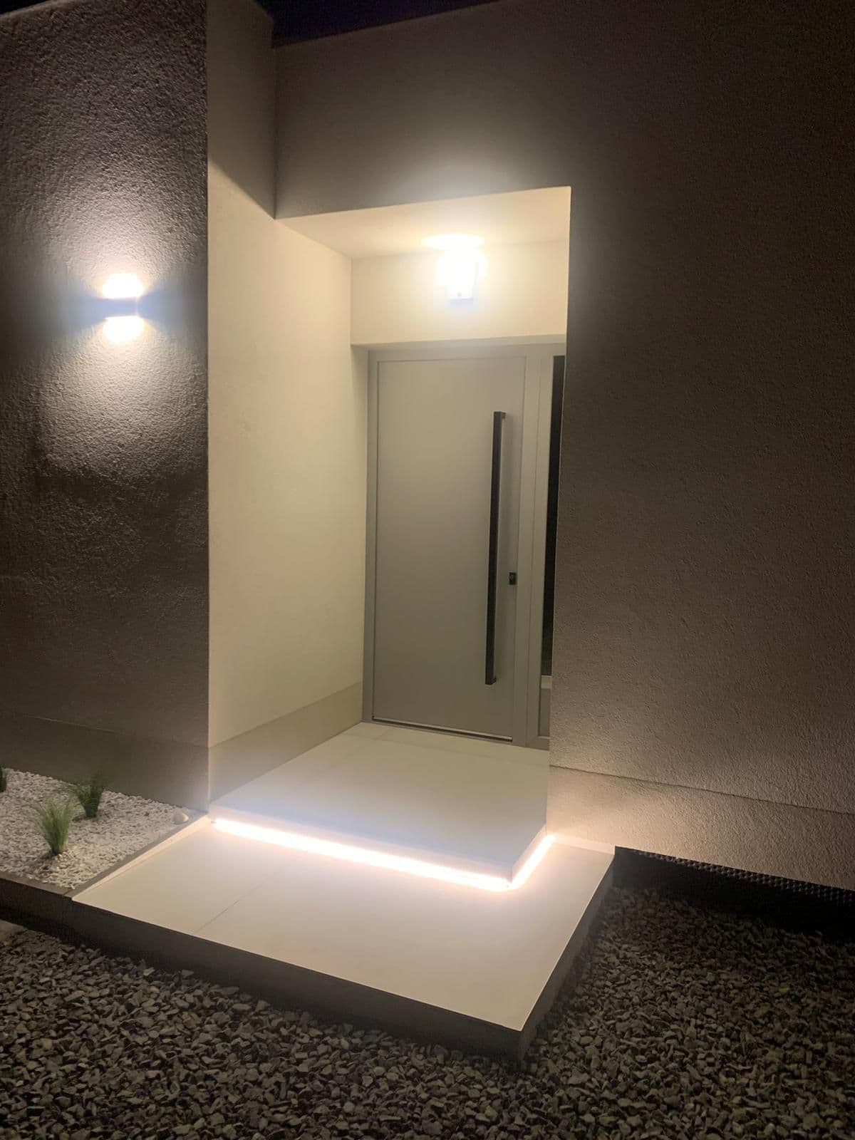 PHOTO 2025 10 20 18 24 01 16